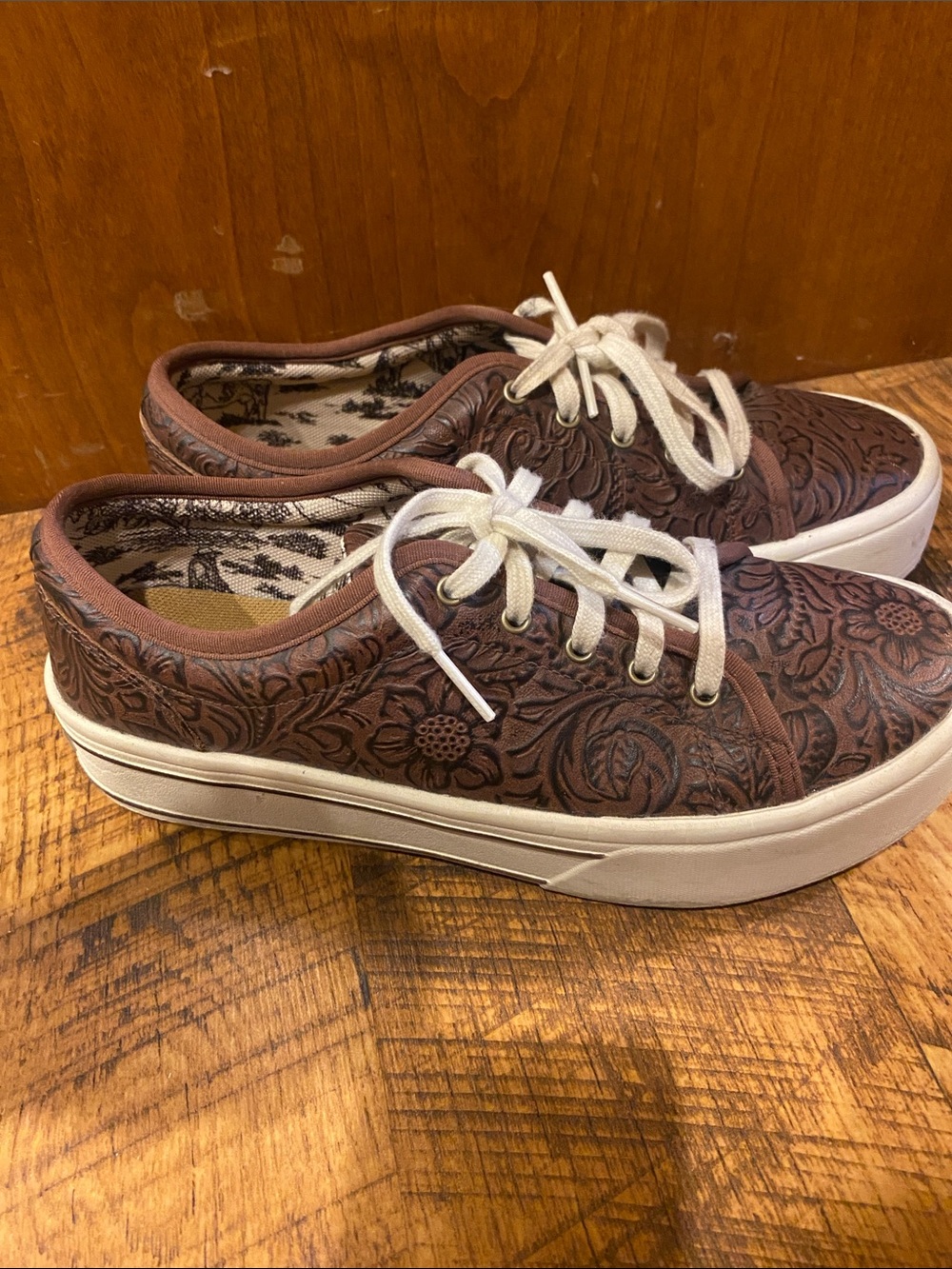 Women's Ariat Brown Embossed Floral Lace-Up Sneakers